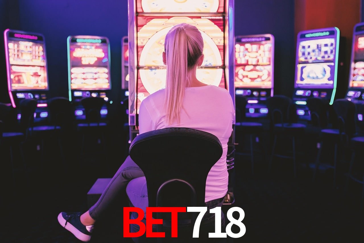 Slot Games bet718